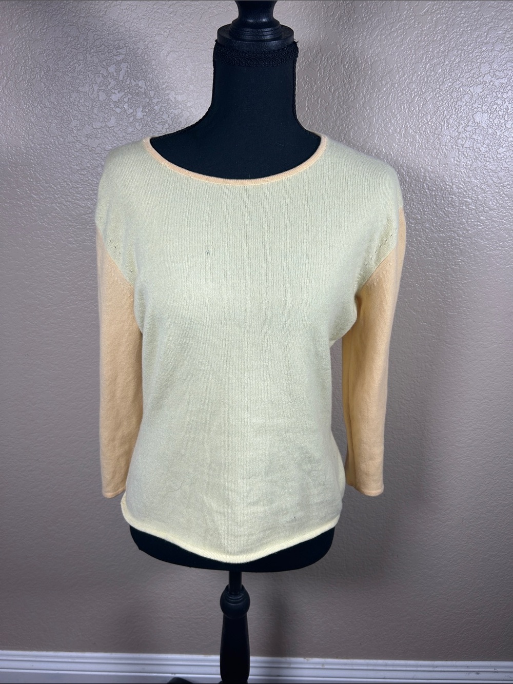 Rebecca Moses 100% Cashmere Colorblock Sweater L Pale Yellow & Light Peach
